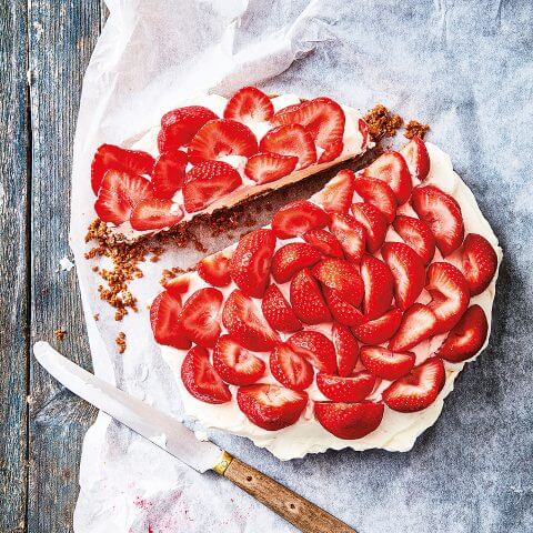 strawberry-cream-tart
