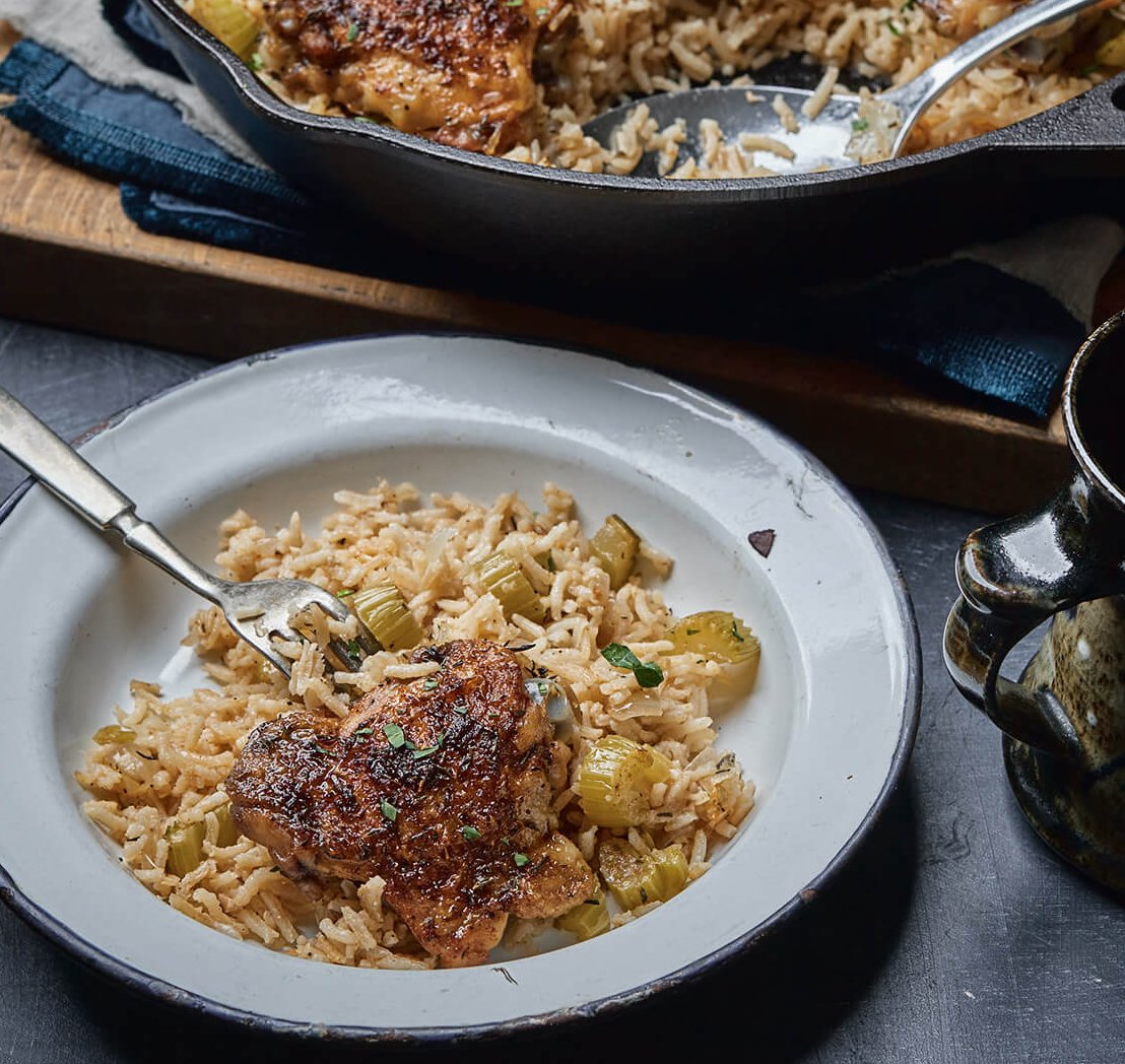 https://ellegourmet.ca/wp-content/uploads/2022/09/Chicken-and-Rice-lemon-apron-e1664311446406.jpg