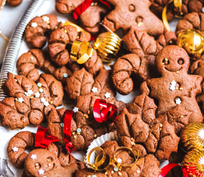 A closeup of many gingerbread men cookies