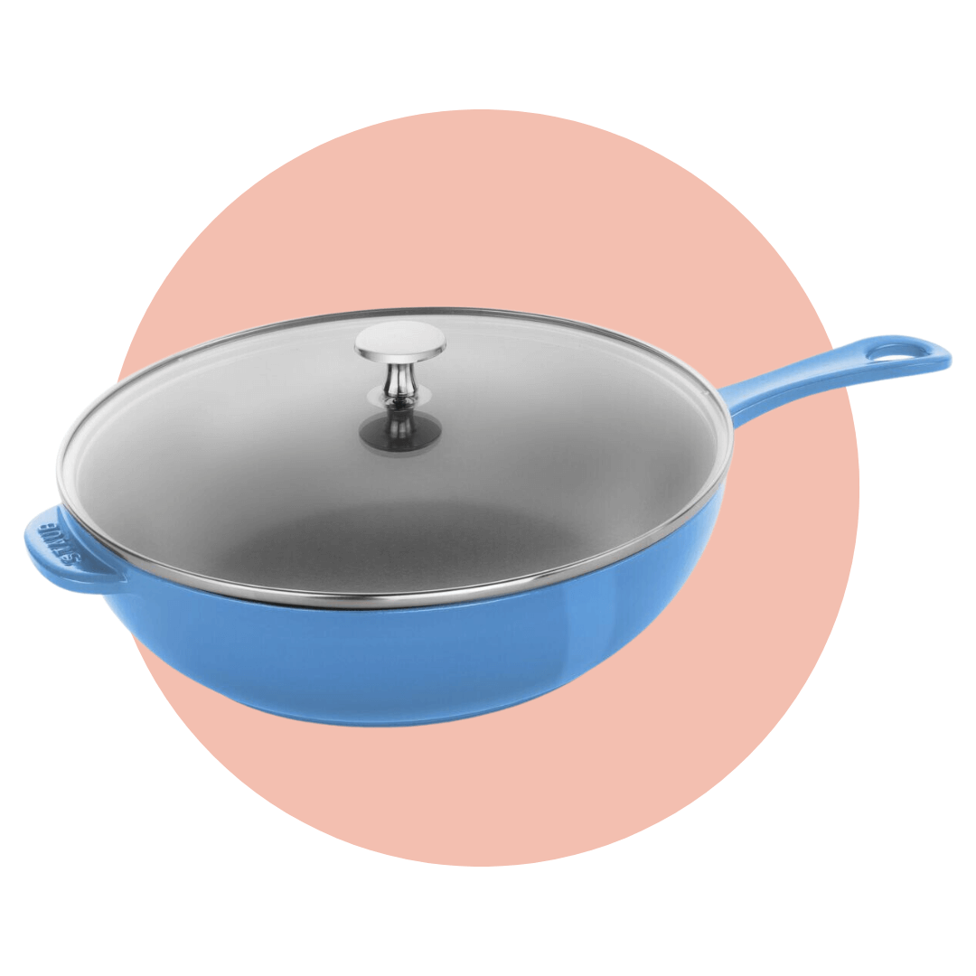 https://ellegourmet.ca/wp-content/uploads/2023/04/Staub-Daily-Pan.png