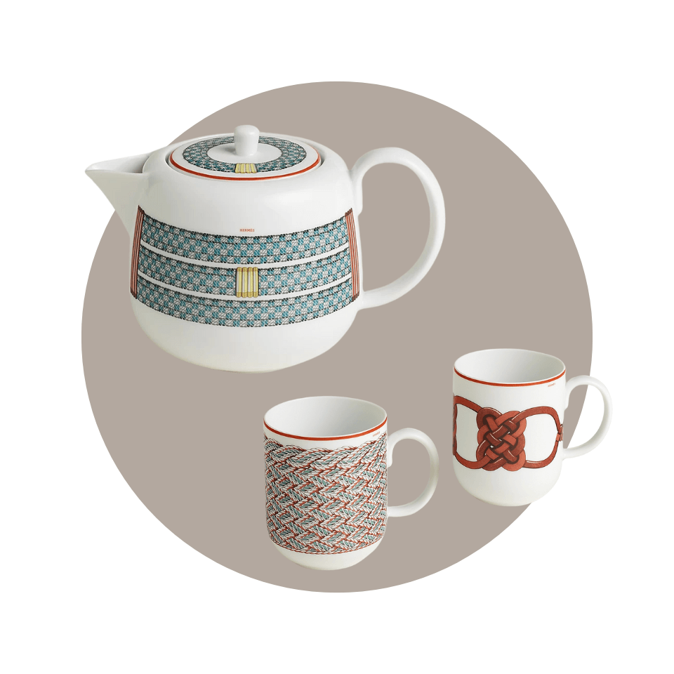 tea pot and two mugs