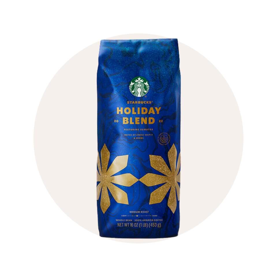 A blue bag over a cream-coloured circle