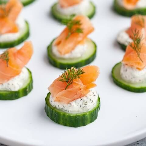 Smoked Salmon and Cucumber Bites Recipe | Elle Gourmet