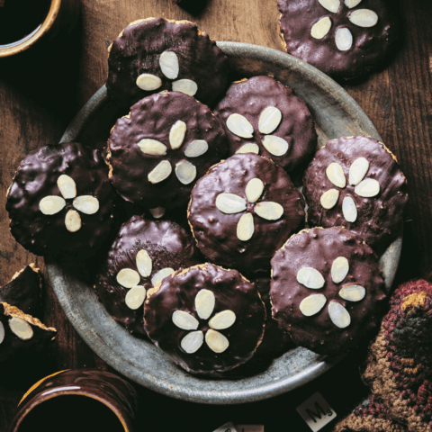 german lebkuchen christmas cookies with almonds