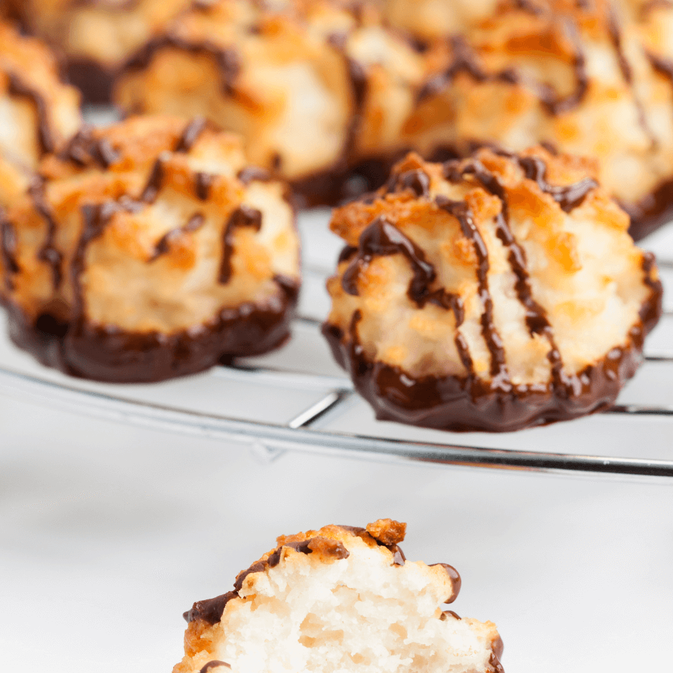 coconut macaroons with chocolate drizzle