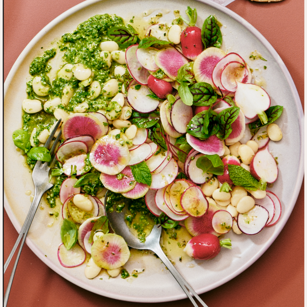 Radish salad with pesto
